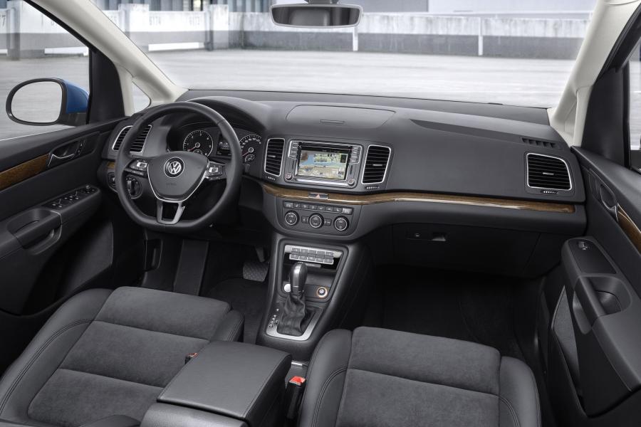  Volkswagen Sharan 2015 года  (фото 5 из 29)